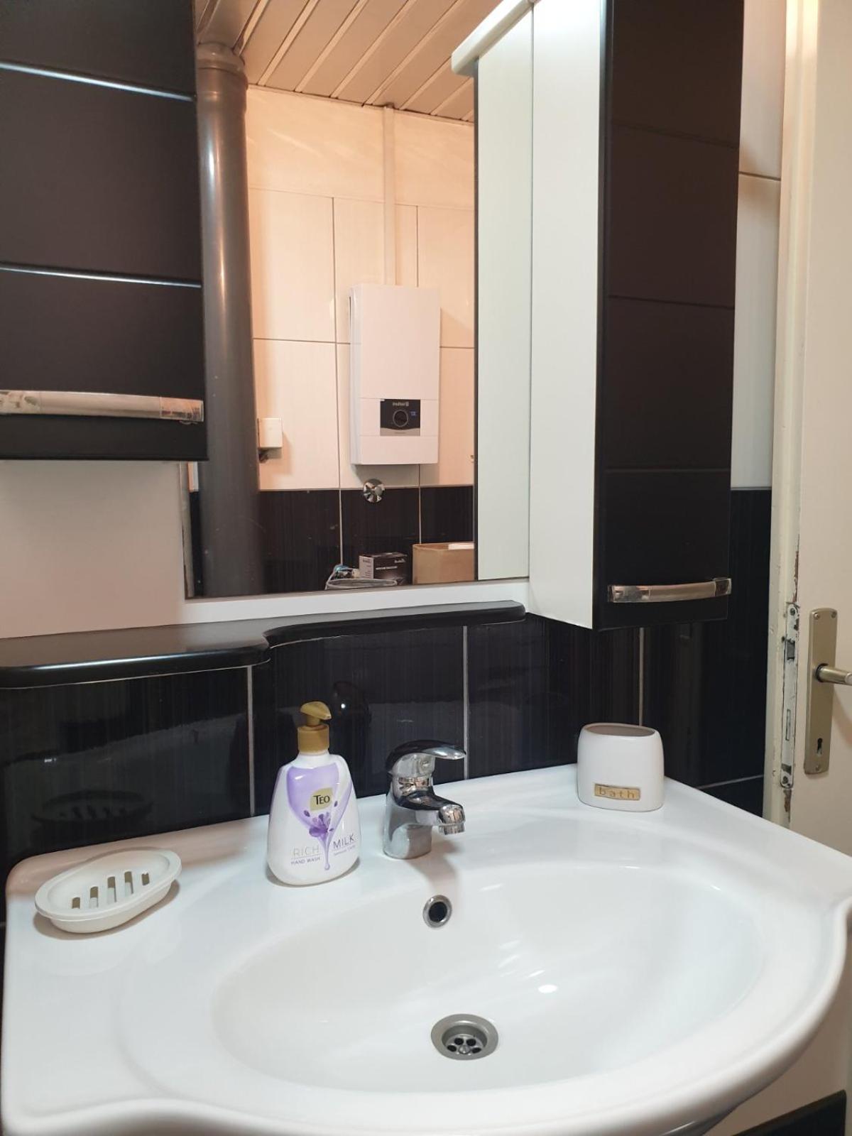 Comfortable Apartment For A Pleasant Trip ビトラ エクステリア 写真